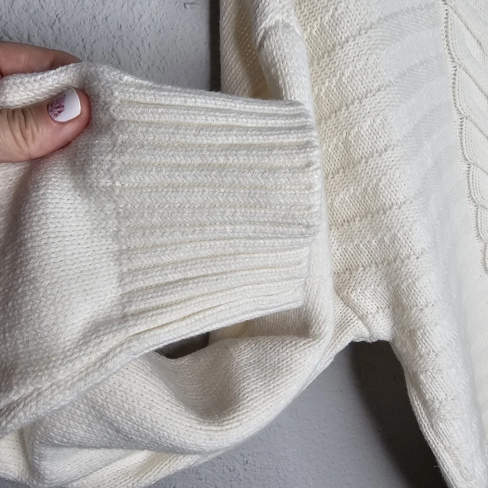 Calvin Klein Ivory Sweater Womens XL Cable Knit Preppy Luxury Logo Quiet Luxury‎ - Picture 5 of 11